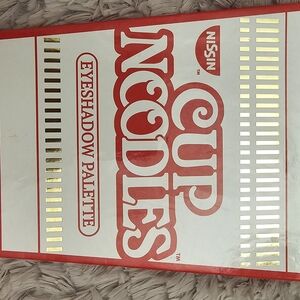 Hot Topic Cup Noodles Eyeshadow Palette